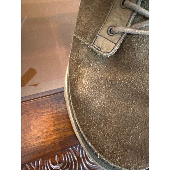 Men’s UGG Nuemel Genuine Suede Boots. Size 10 main image 5